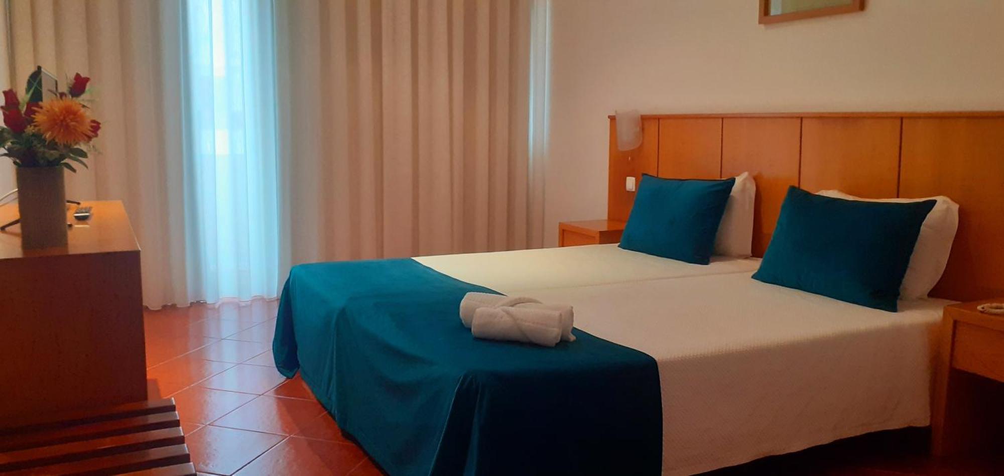Hotel Santa Cruz Silveira  Exterior photo